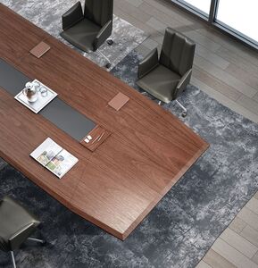 Столы для переговоров Aulenti