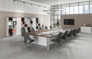 Столы для переговоров Speech Cube