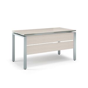 Стол прямой с царгой 