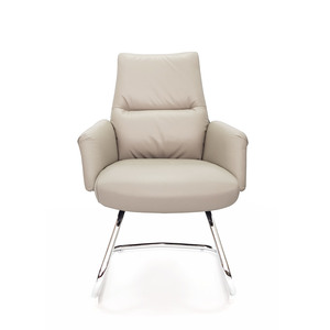 Кресло для посетителя