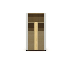 Шкаф со стеклянными дверьми и боксом