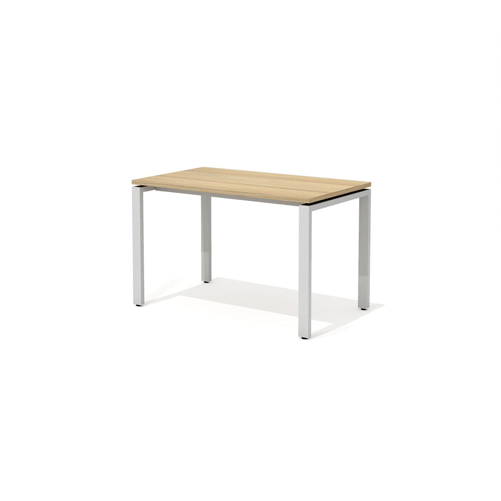 Стол прямой на металлокаркасе