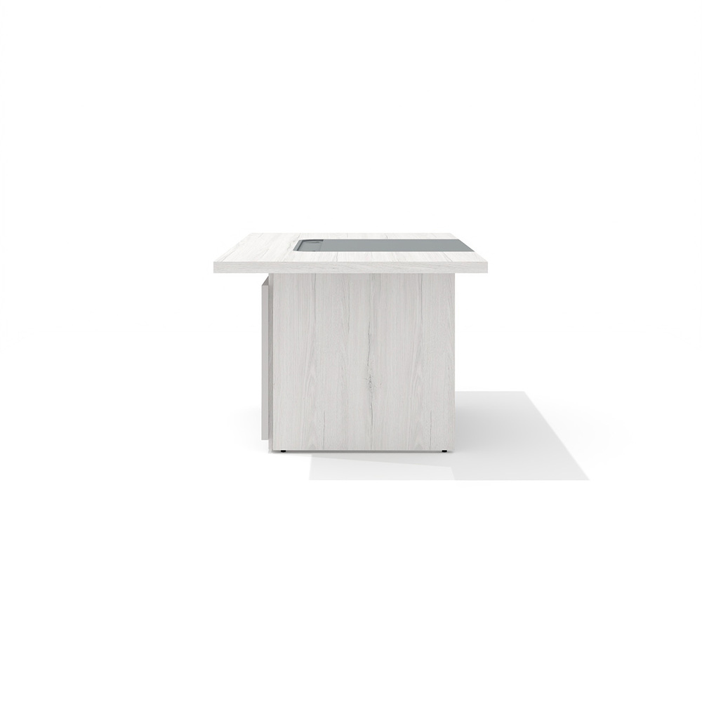 Стол руководителя с траверсом