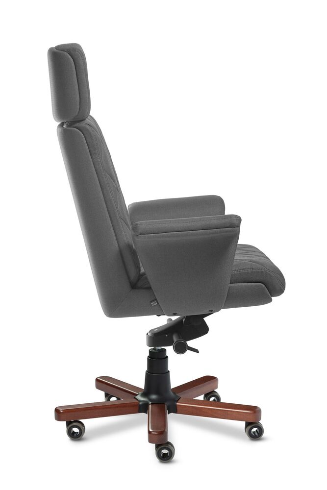 Кресло руководителя