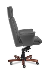 Кресло руководителя