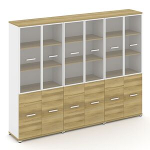 Шкаф три широкие секции, 5 ниш