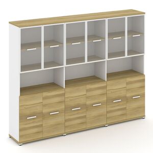 Шкаф три широкие секции, 5 ниш