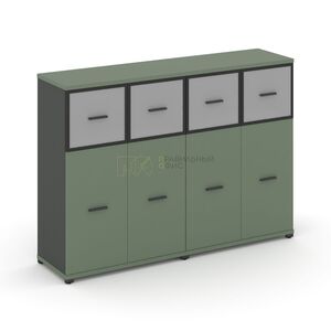 Шкаф две широкие секции, 3 ниши