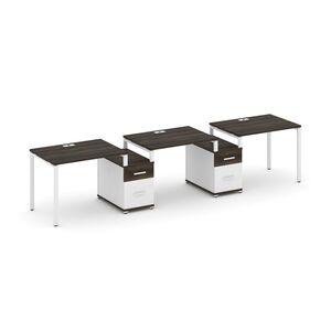 Рабочая станция на 3 места с двумя опорными тумбами