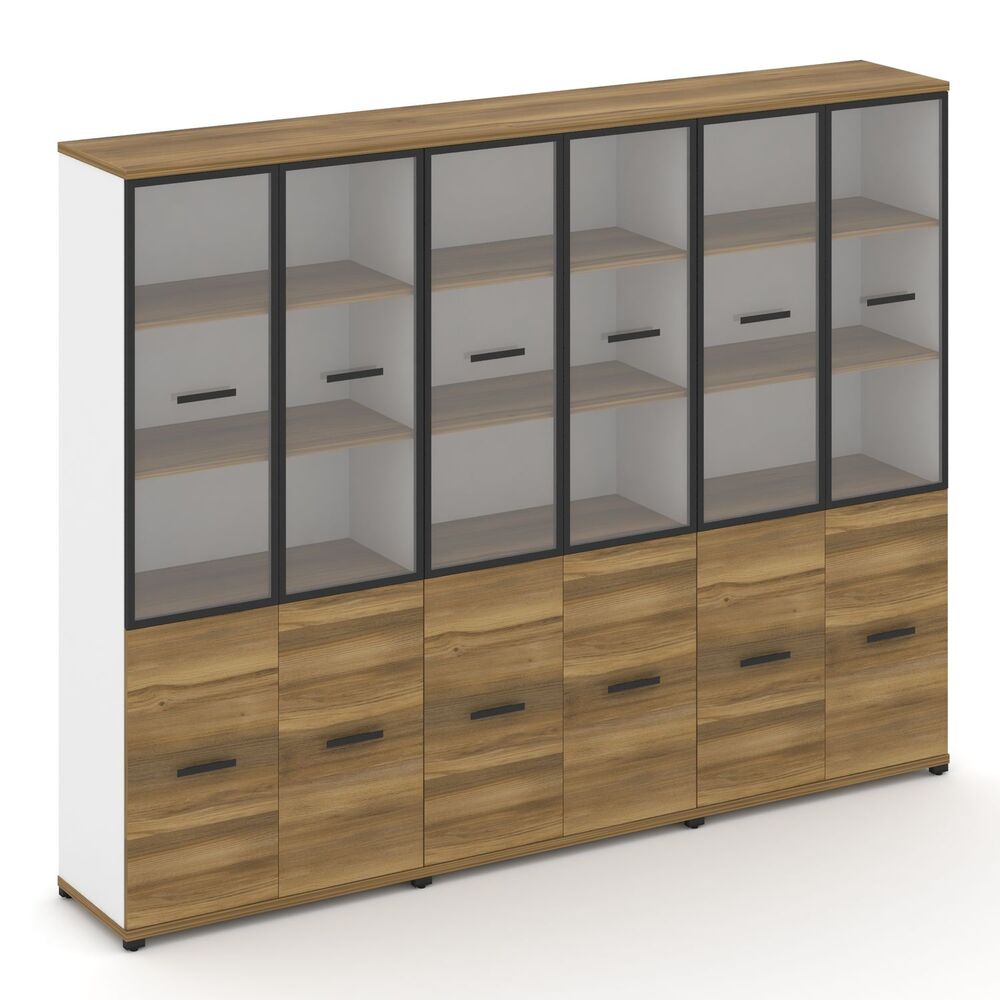 Шкаф три широкие секции, 5 ниш