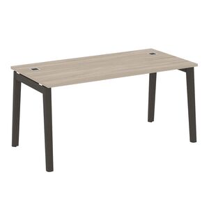 Стол рабочий руководителя (опоры - массив дерева)