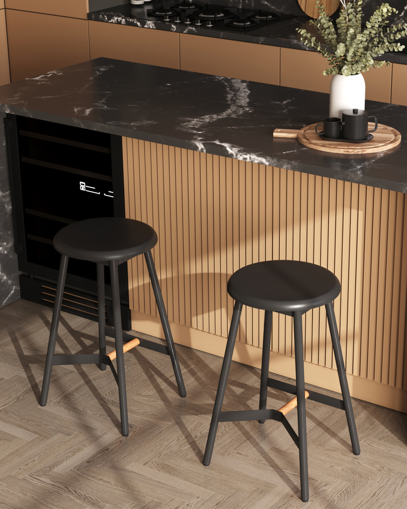 Стул полубарный