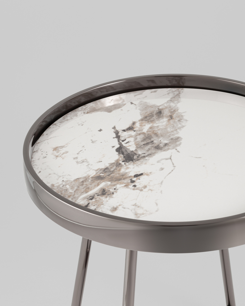 Журнальный столик