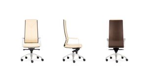 Кресло с высокой спинкой на крестовине