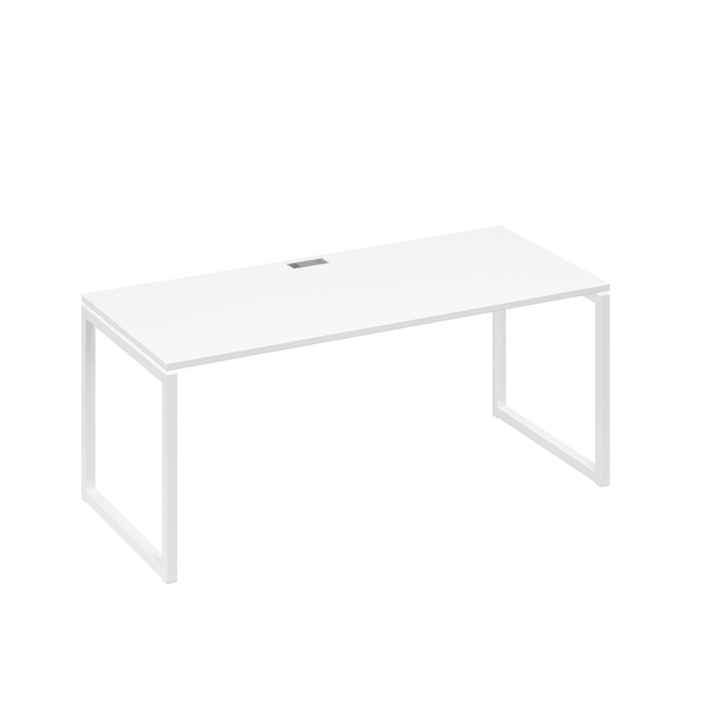 Стол письменный на металлокаркасе QUATTRO