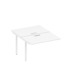 Секция стола рабочей станции на металлокаркасе, столешницы с заглушкой