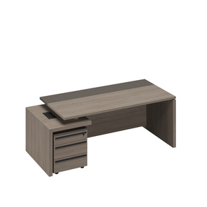 Стол руководителя с тумбой 3-ящичной с замком левый